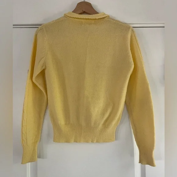 Cutest Vintage 50s Yellow Collared Sweater - XS - Picture 2 of 4